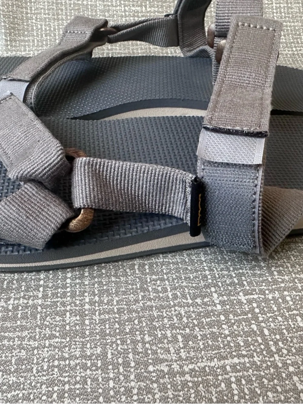 Teva Men’s Gray Adjustable Strap Sport Sandals Size 12